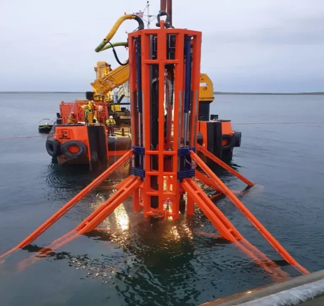 Raptor subsea drilling rig.png